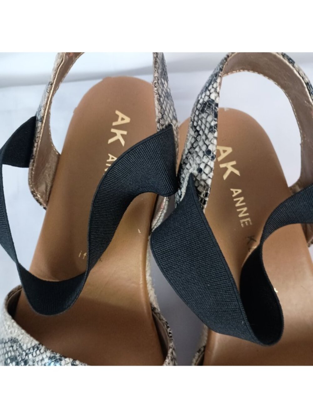 Anne Klein AK Charlie Wedge Sandals Womens 9 Casual Comfort Slip On Shoes - Picture 3 of 11